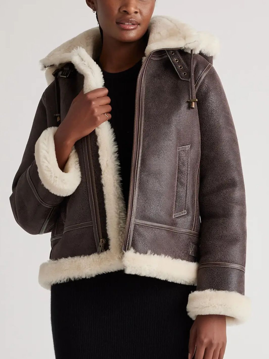 Shearling-Bomberjacke mit abnehmbarer Kapuze