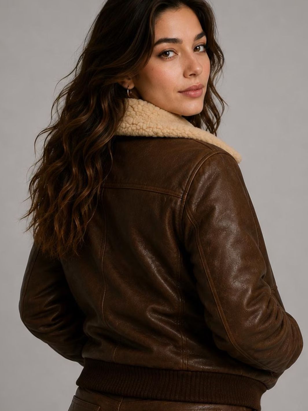 Lederjacke mit Lammfellkragen,